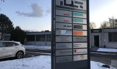 Werbeschilder aus Hanau 218