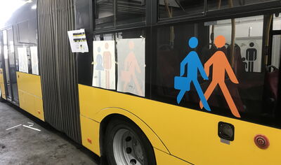 Fahrzeugbeschriftung Busse 8